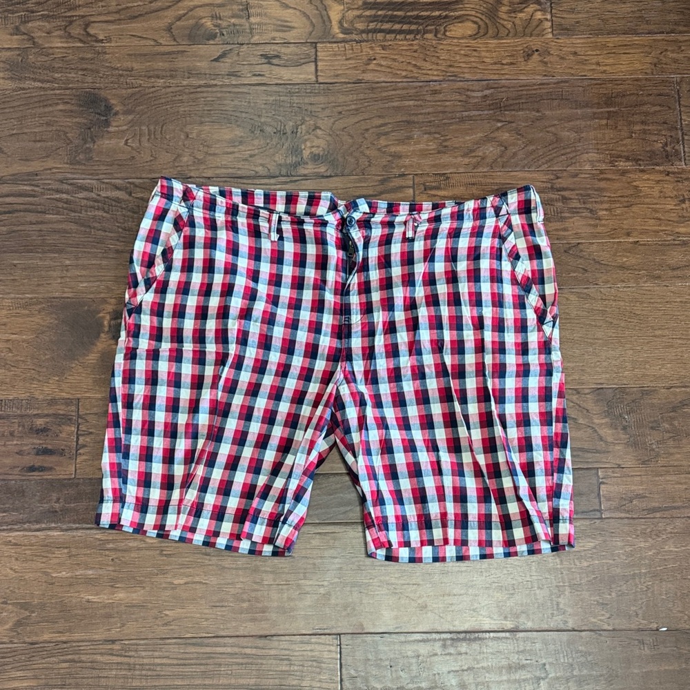 Tommy Hilfiger Men’s Plaid Shorts Size 44 Big & Tall Red Blue Cotton Flat Front